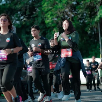 Runner Photo 3967649