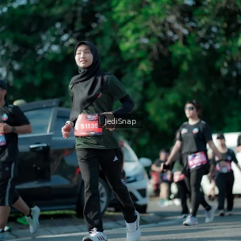 Runner Photo 3967650