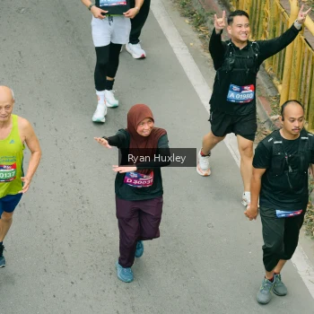 Runner Photo 3967685