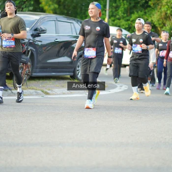 Runner Photo 3967691