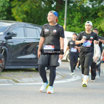 Runner Photo 3967699