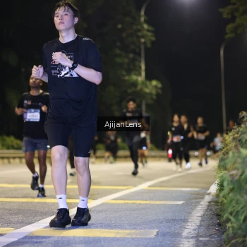Runner Photo 3967715