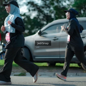 Runner Photo 3967744