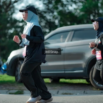 Runner Photo 3967757