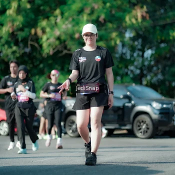 Runner Photo 3967773