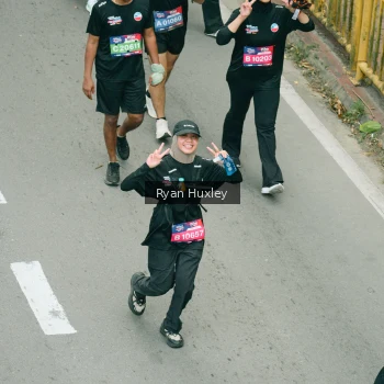 Runner Photo 3967837