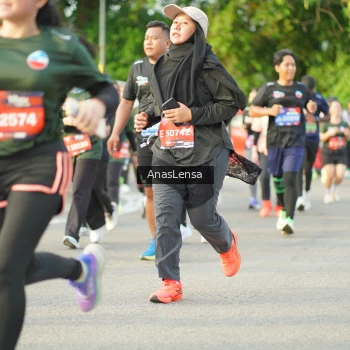Runner Photo 3967842