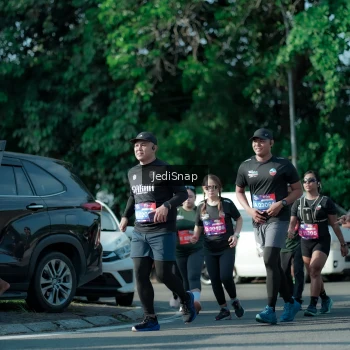 Runner Photo 3967843