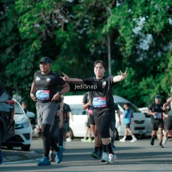 Runner Photo 3967862