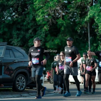 Runner Photo 3967871