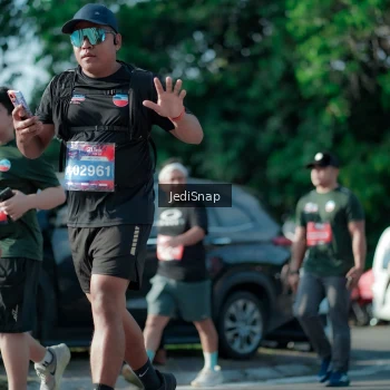 Runner Photo 3967923