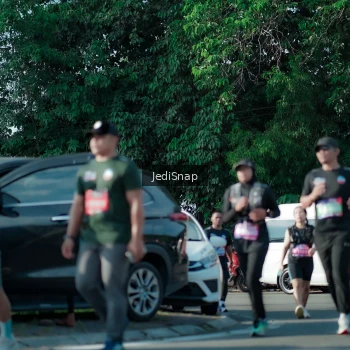 Runner Photo 3967950