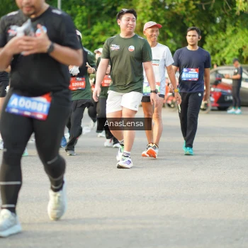 Runner Photo 3967988