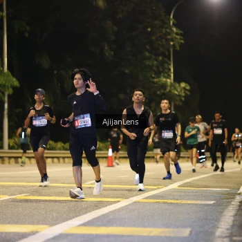 Runner Photo 3967993