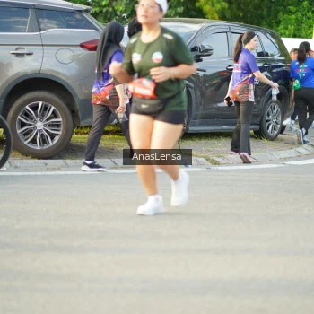 Runner Photo 3968063