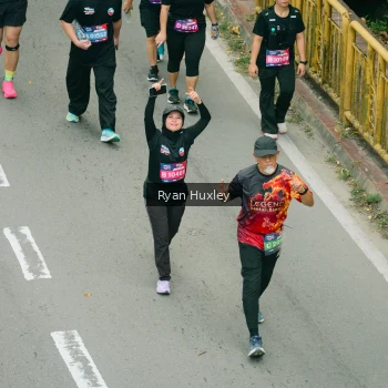 Runner Photo 3968065