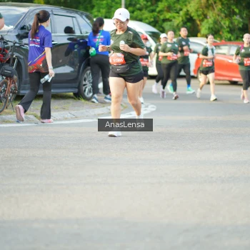 Runner Photo 3968074