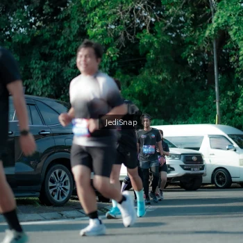 Runner Photo 3968150