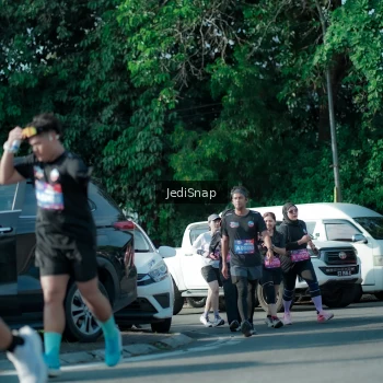 Runner Photo 3968156