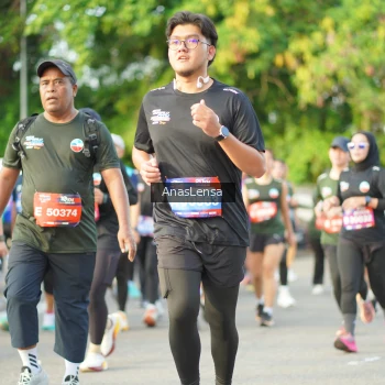 Runner Photo 3968183