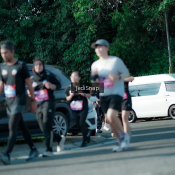 Runner Photo 3968215