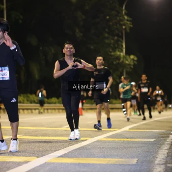 Runner Photo 3968219