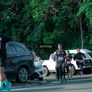 Runner Photo 3968221