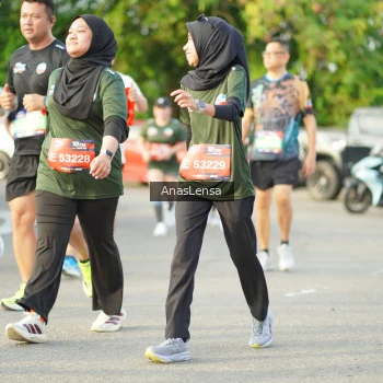 Runner Photo 3968271