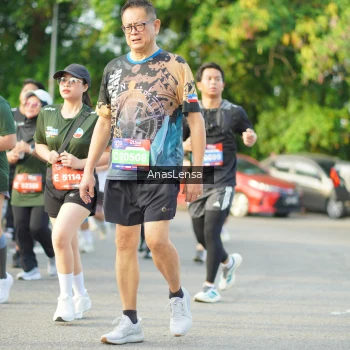 Runner Photo 3968345
