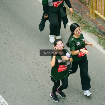 Runner Photo 3968369