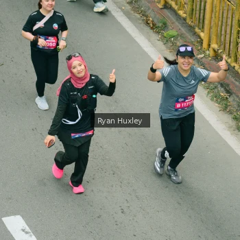 Runner Photo 3968376