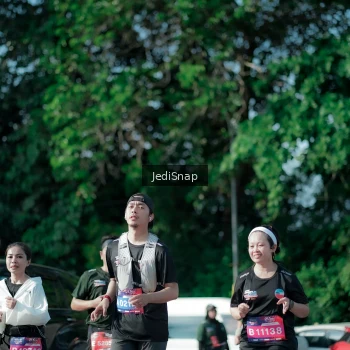 Runner Photo 3968377