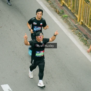 Runner Photo 3968393