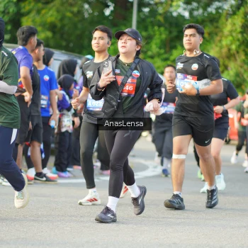 Runner Photo 3968399