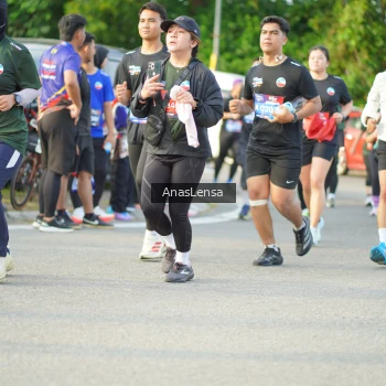 Runner Photo 3968401