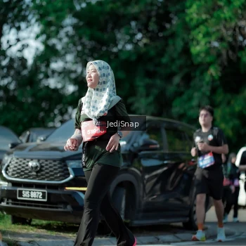 Runner Photo 3968429