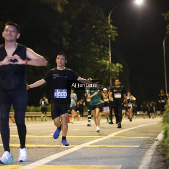 Runner Photo 3968430
