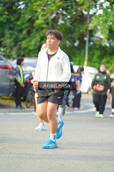 Runner Photo 3968443