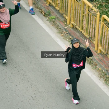 Runner Photo 3968494