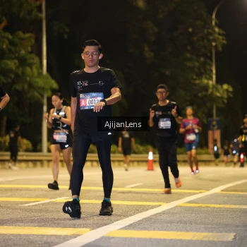 Runner Photo 3968524