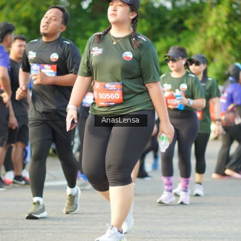 Runner Photo 3968536