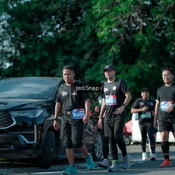 Runner Photo 3968549