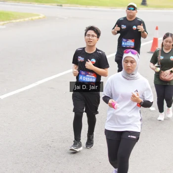 Runner Photo 3968559