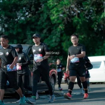Runner Photo 3968560