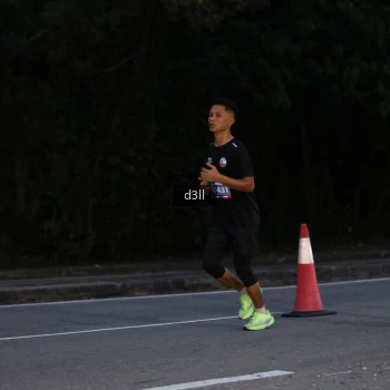 Runner Photo 3968570