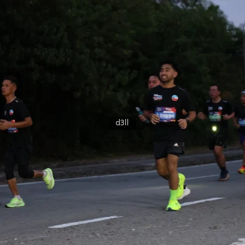 Runner Photo 3968577