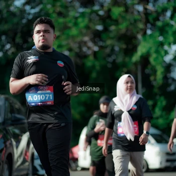 Runner Photo 3968645