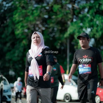 Runner Photo 3968650