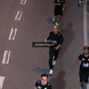 Runner Photo 3968680