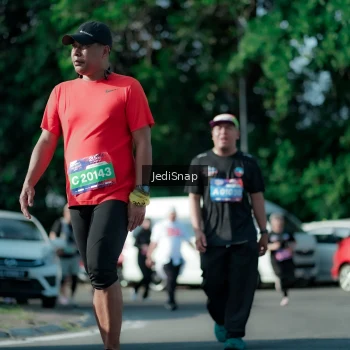 Runner Photo 3968702